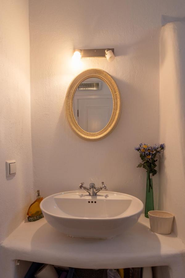 Irilena'S Guest House Faros  Bagian luar foto
