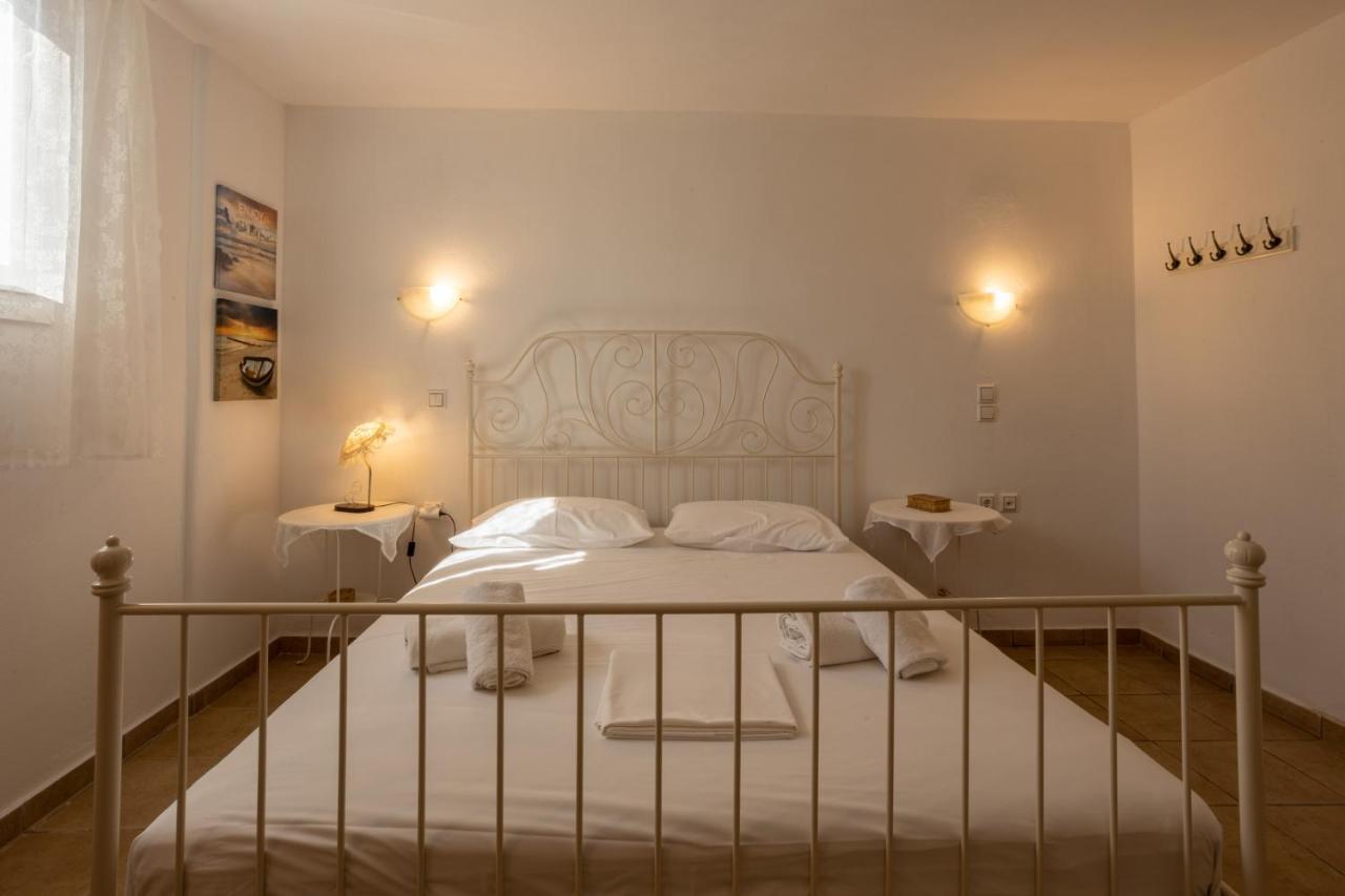 Irilena'S Guest House Faros  Bagian luar foto