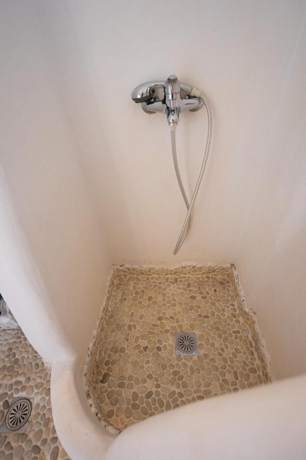 Irilena'S Guest House Faros  Bagian luar foto