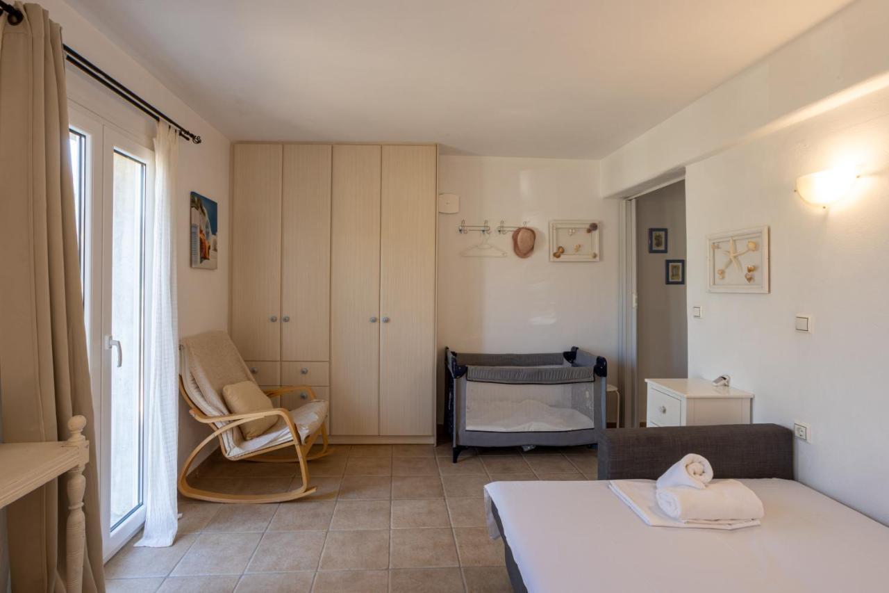 Irilena'S Guest House Faros  Bagian luar foto
